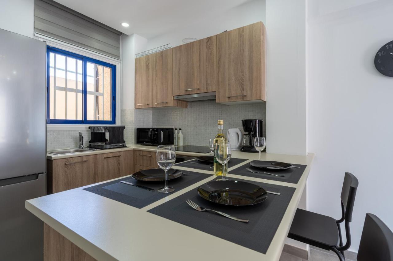 Odyssey - Captivating 2-Bedroom Retreat In Larnaca Eksteriør billede