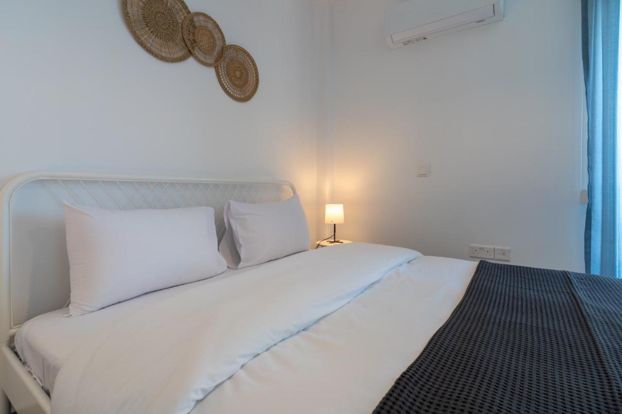 Odyssey - Captivating 2-Bedroom Retreat In Larnaca Eksteriør billede