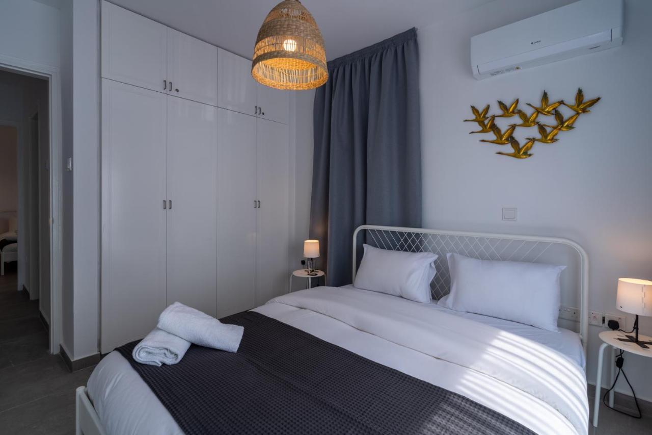Odyssey - Captivating 2-Bedroom Retreat In Larnaca Eksteriør billede